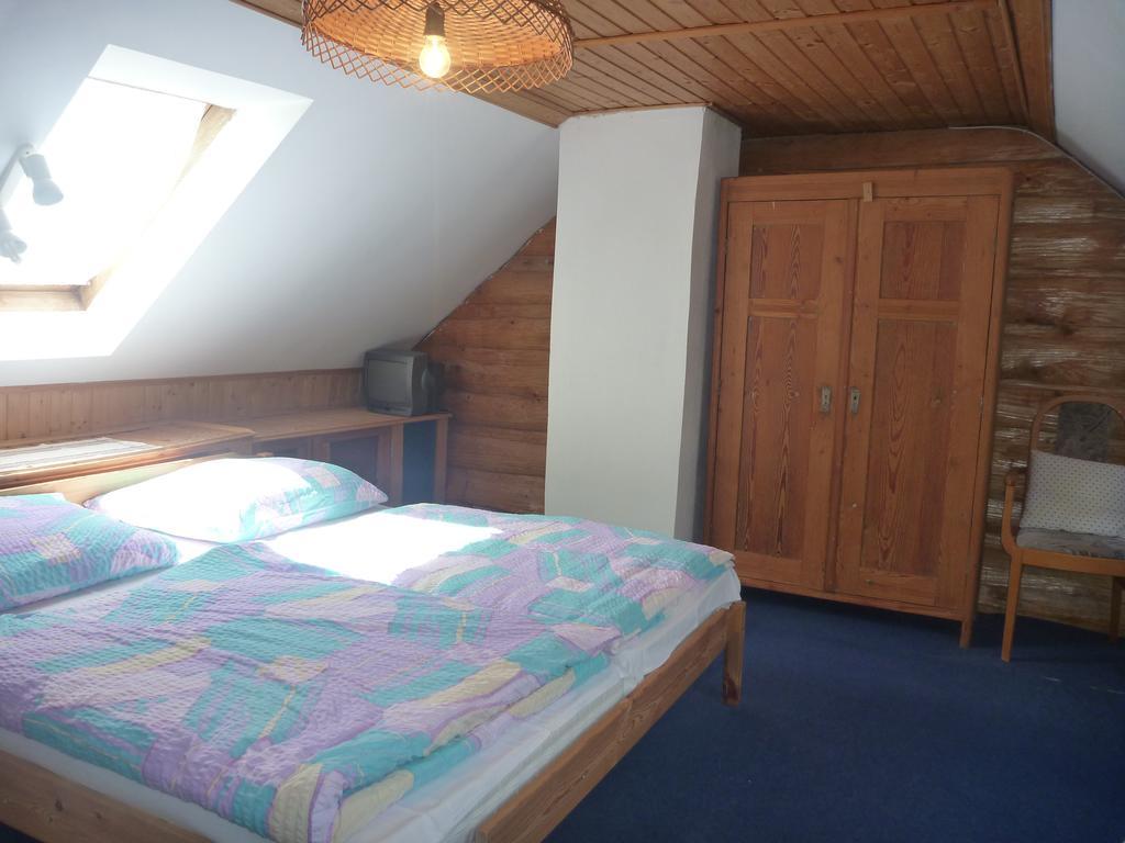 Chalupa Olsina 31 - Ferienhaus Horní Planá Rom bilde